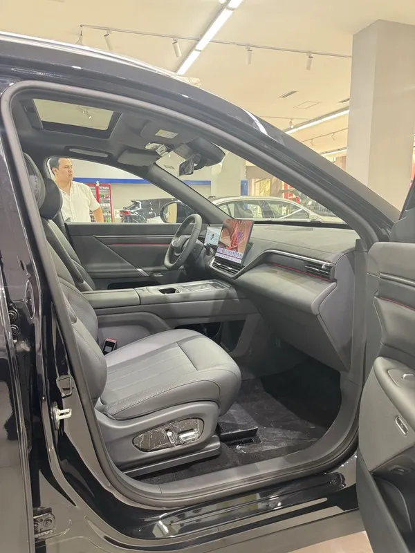 Dongfeng 008 EP 2026 restyling 6 Dongfeng 008 EP 2026 restyling 6