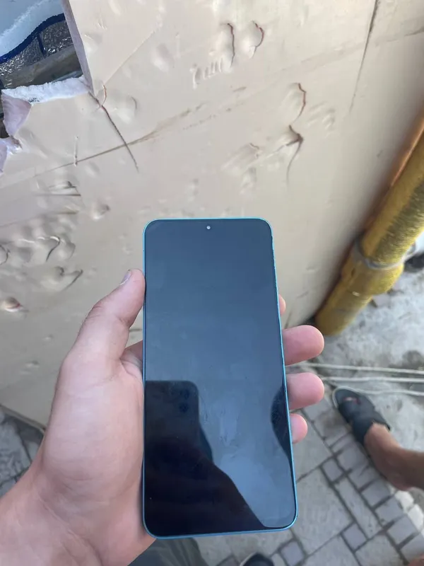 xonor X8a 128 gb ekran almashgan ishlashi chotki