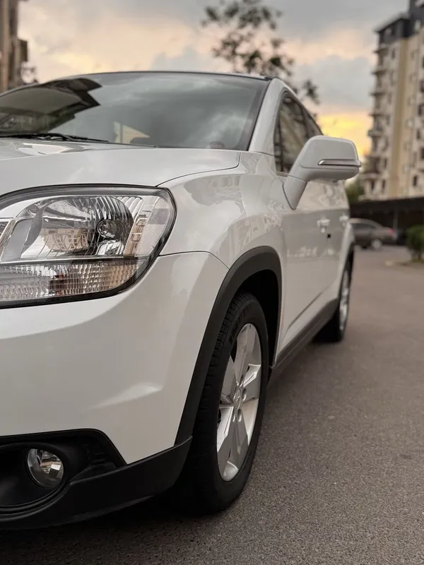 Chevrolet Orlando ltz avtomat 2017-18 Probeg 44000 — фото 2