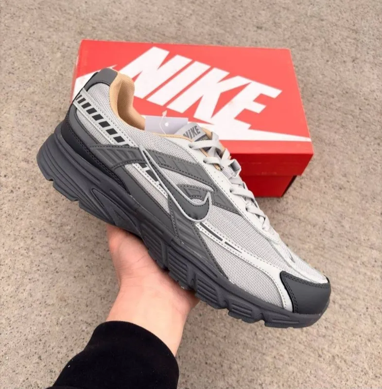 Nike initiator Velikkan 5 Nike initiator Velikkan 5