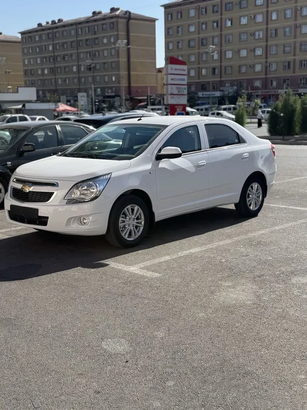 Chevrolet Cobalt 2025 navaroti 1200$ bonus