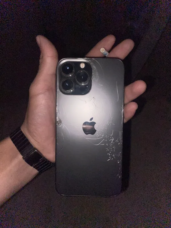 Iphone 13 pro max 4