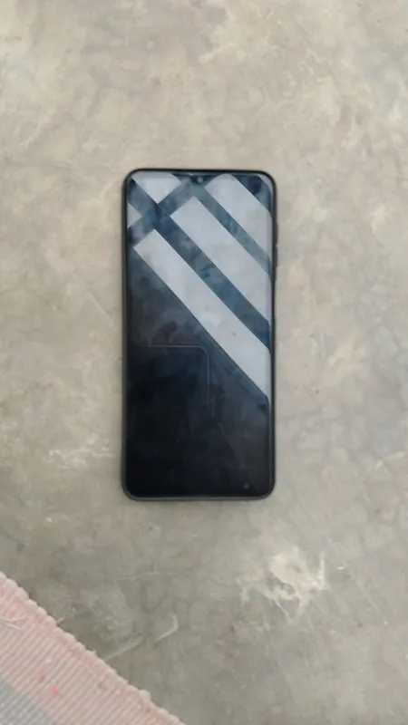 samsung a12 qora hotirasi 128 talik hamma joyi r 2