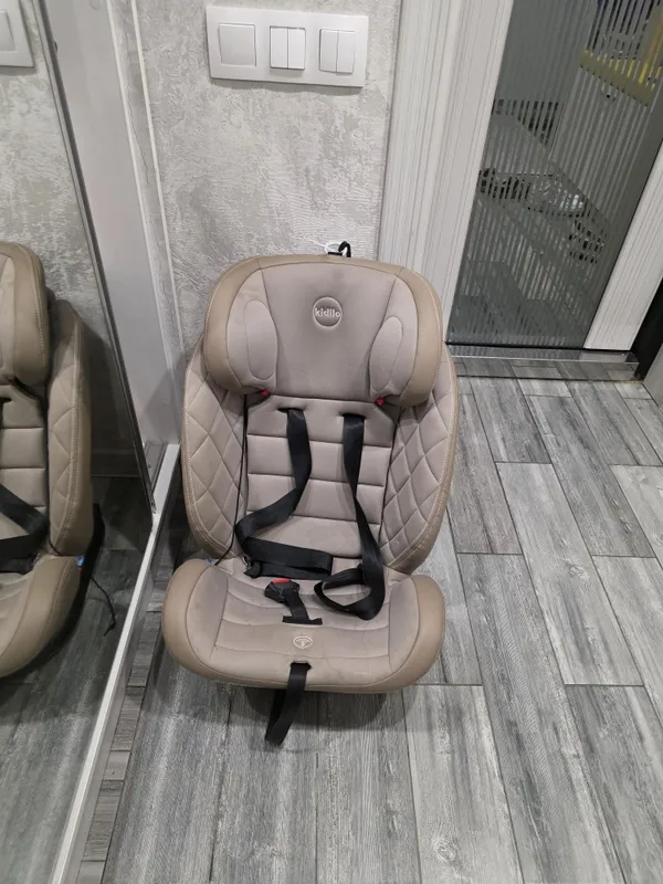 Автокресло Kidilo 0+ Автокресло Kidilo 0+