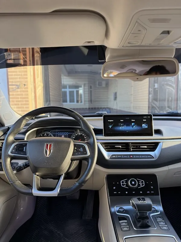 Автобомобиль HONJIE H5 7 Автобомобиль HONJIE H5 7