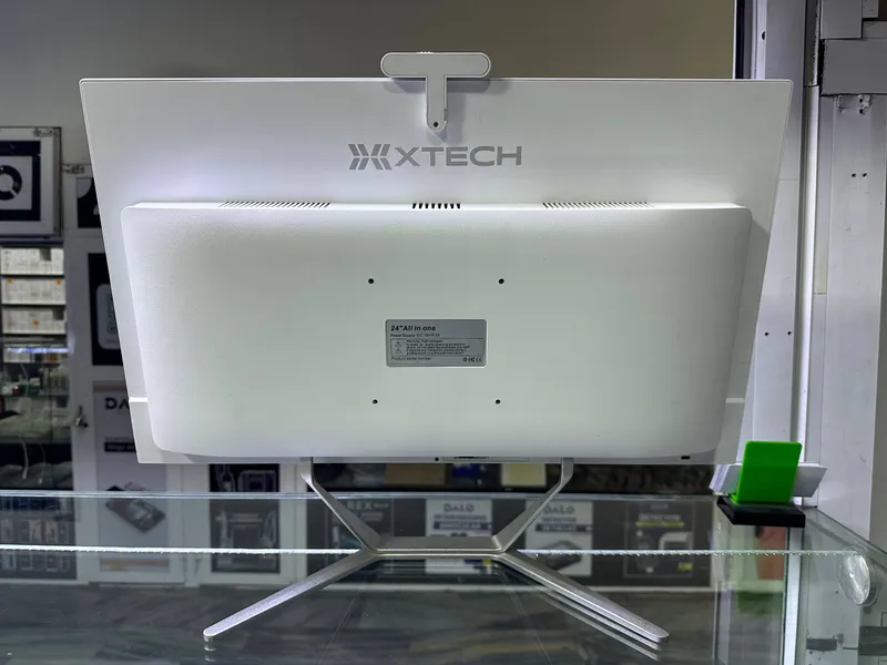 Бывший в употреблении Xtech Manablook 3