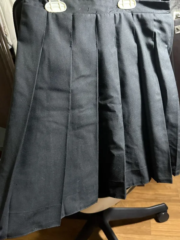 Продам школьную юбку 1 Продам школьную юбку 1