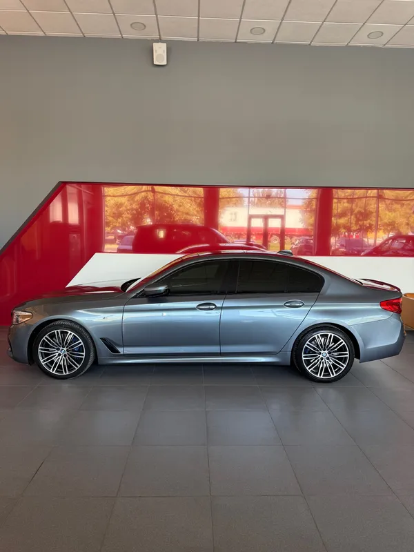 Продам BMW 530i xDrive G60 + официальная гарантия — фото 3 Продам BMW 530i xDrive G60 + официальная гарантия — фото 3