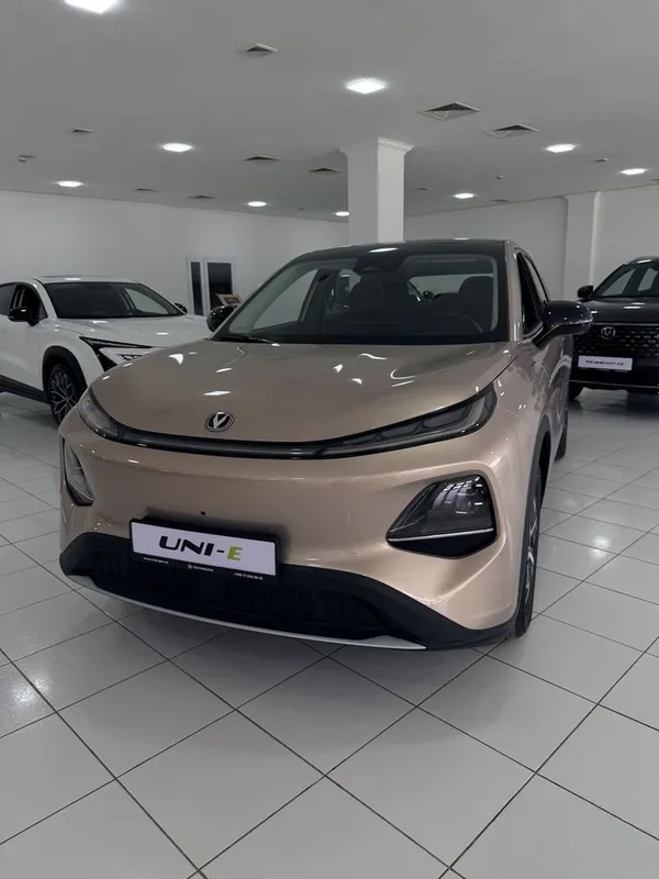 Changan UNI-E TECH 1 Changan UNI-E TECH 1