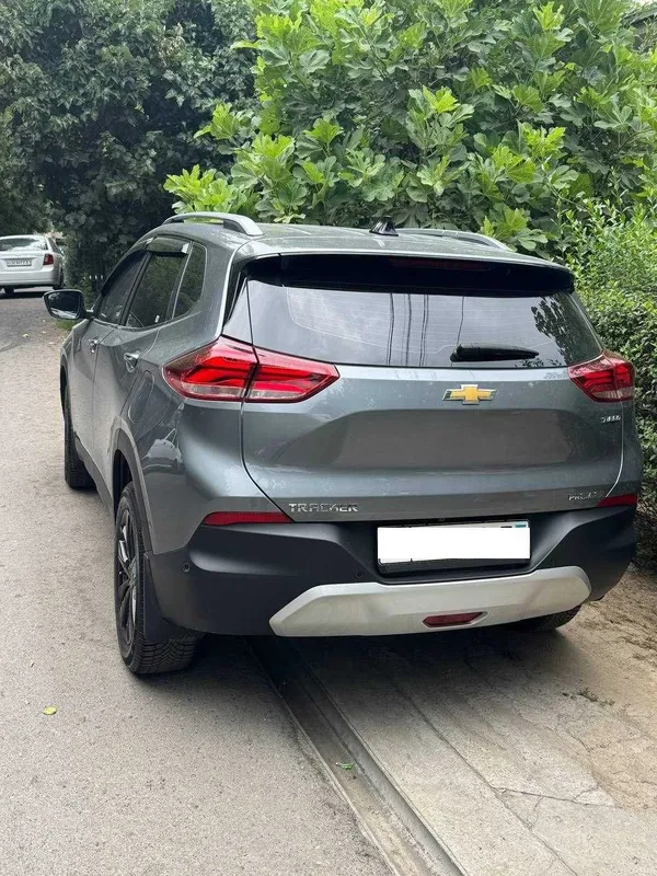 Продам Chevrolet Tracker 2 3 Продам Chevrolet Tracker 2 3