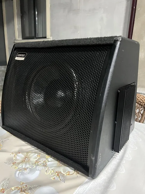 SabufetEdifier 1200 w sotiladi 1 SabufetEdifier 1200 w sotiladi 1