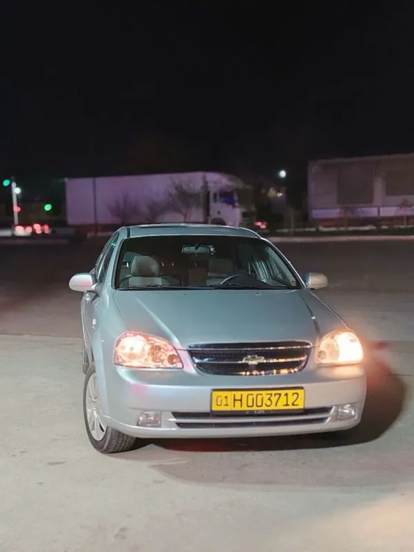 Chevrolet Lacetti 1.6 avtomat Chevrolet Lacetti 1.6 avtomat