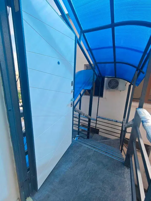 Продаётся готовое двухэтажное здание в Кибрае 10 Продаётся готовое двухэтажное здание в Кибрае 10