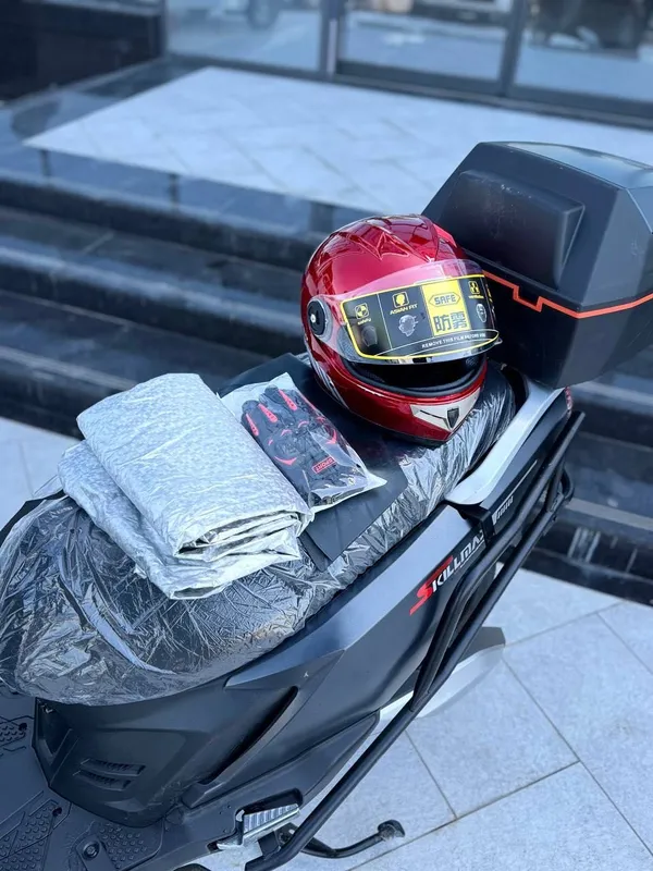 Elektron skuter 1500W, 70 km/soat, 100–120 km/zaryad — фото 6