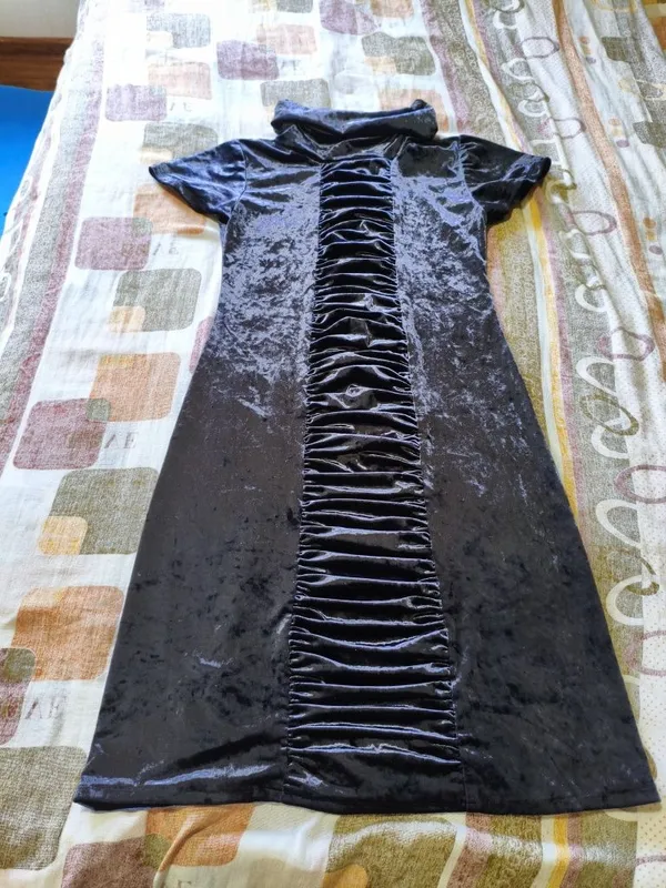 Женское бархатное платье 1