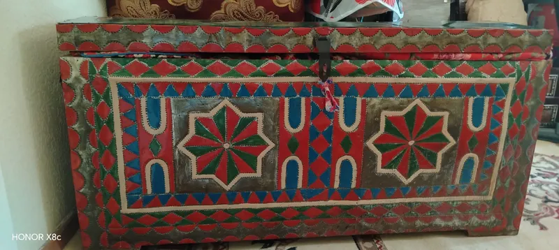 Продаётся старый сундук 1 Продаётся старый сундук 1