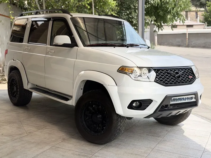 Patriot UAZ 2020