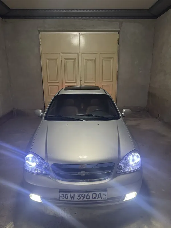 Lacetti sotiladi tozza masla lacetti