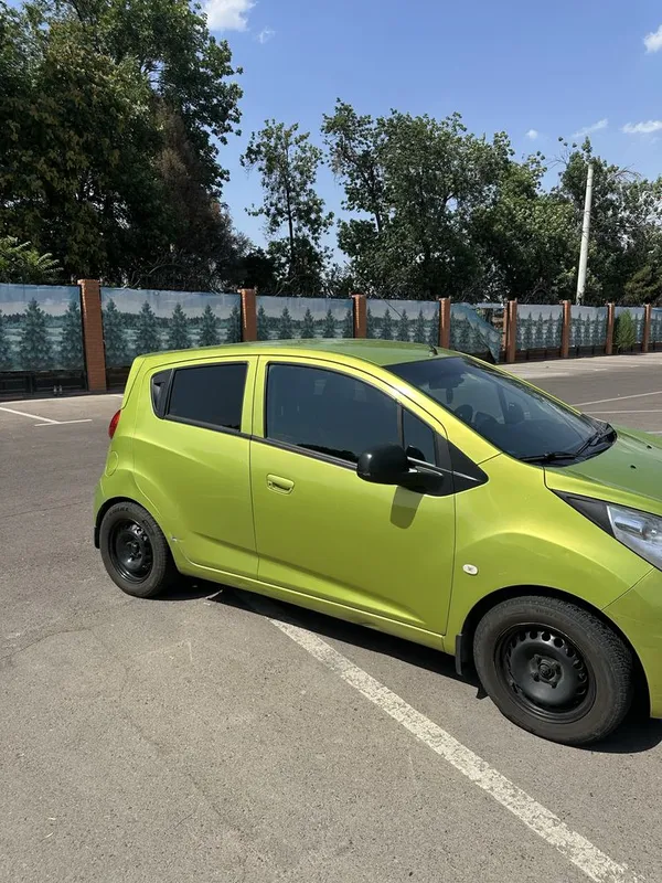 Spark 2015 avtomat 1.25 motor 3