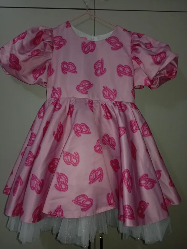 Розовое платье Barbie 5-7 лет 1 Розовое платье Barbie 5-7 лет 1