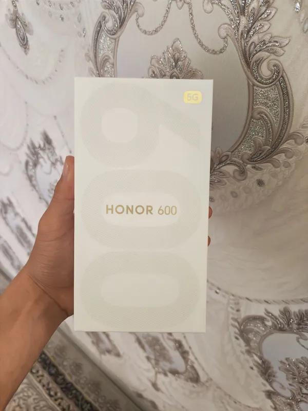Honor 600