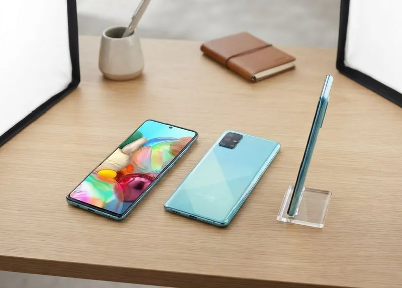 Samsung A71 продаётся срочно Samsung A71 продаётся срочно