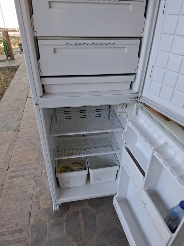продаю холодильник Бирюса бу — фото 3
