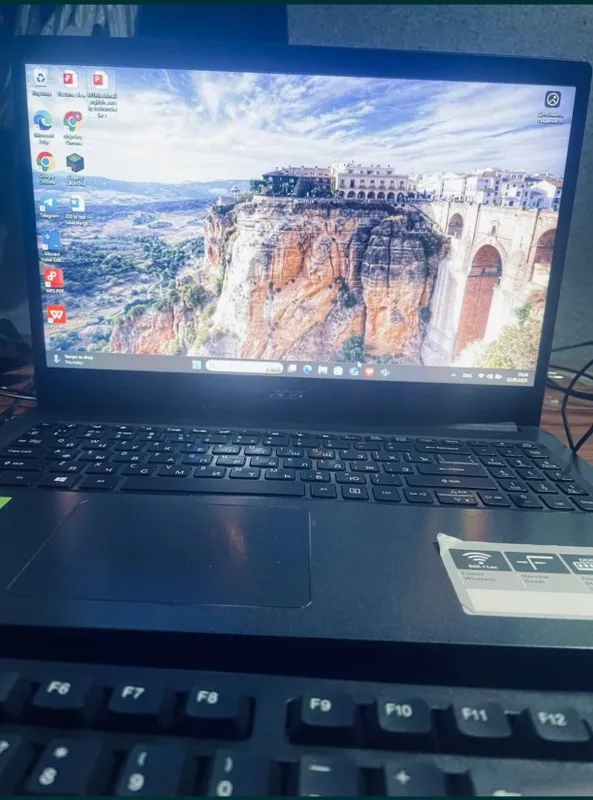 acer noutbook sotiladi