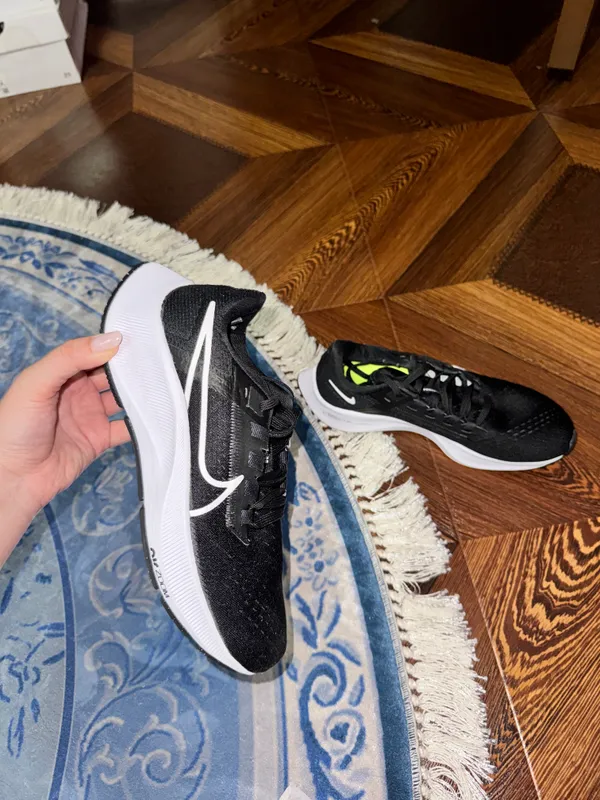 NIKE ORIGINAL krossovkalari 2 NIKE ORIGINAL krossovkalari 2
