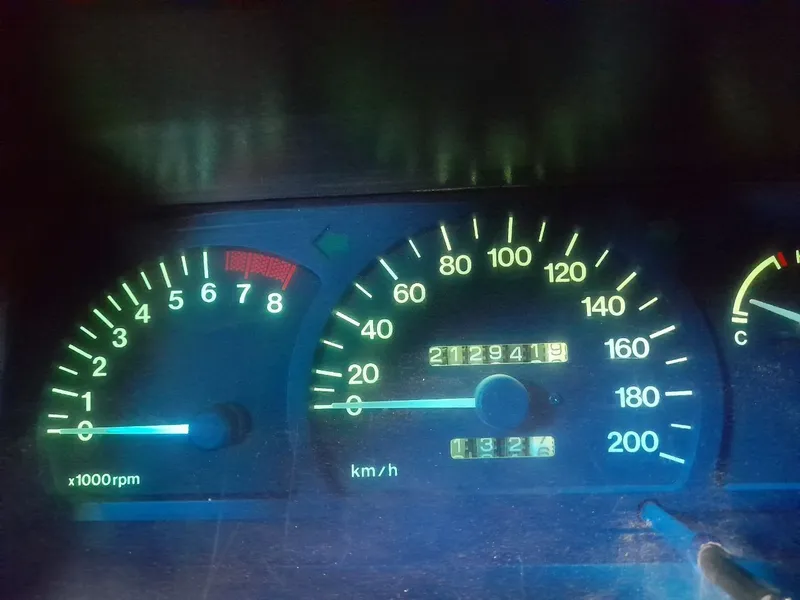 Нексия 1 сонс 2004 год