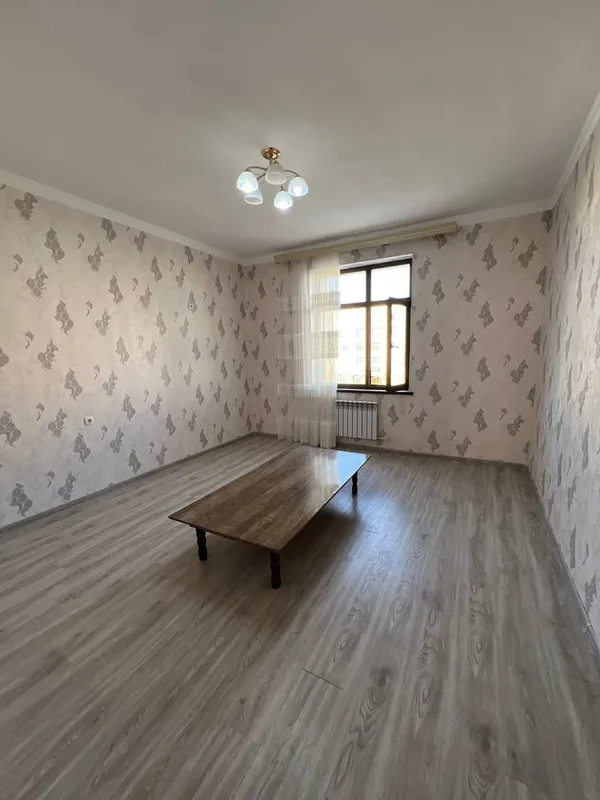 2/3/5 сотилади 73 м² 3