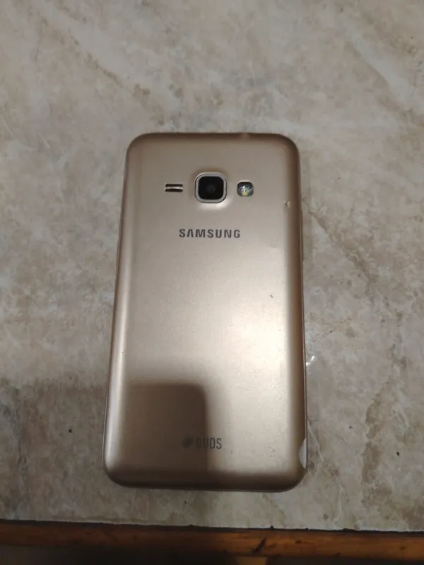 telefon Samsung j1 — фото 1