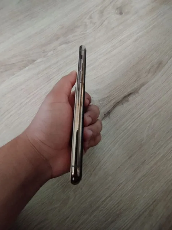 Iphone 11 pro LL/A GOLD 3