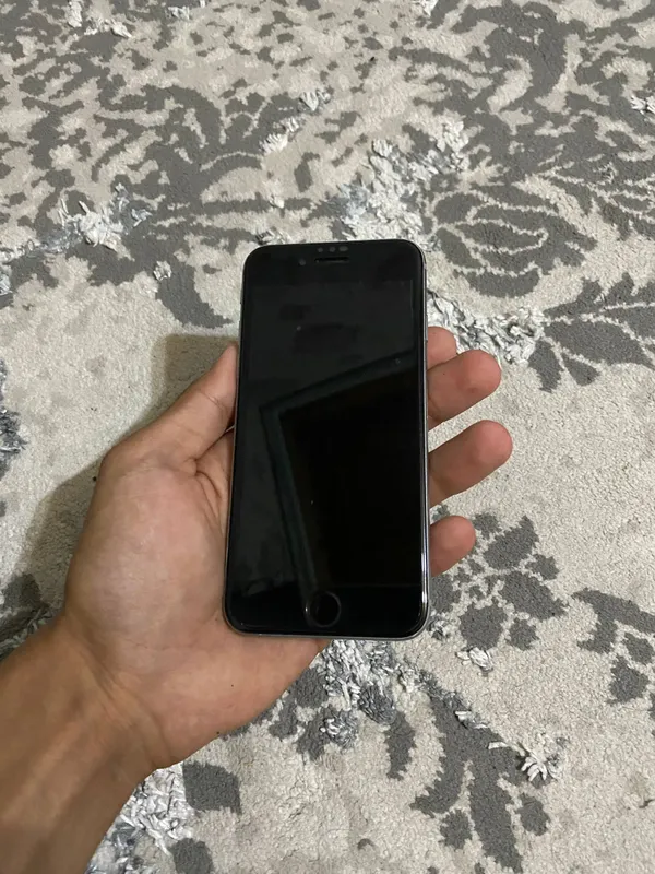 iPhone 6 ideal 16gb srochna faqat batare alishgan 4