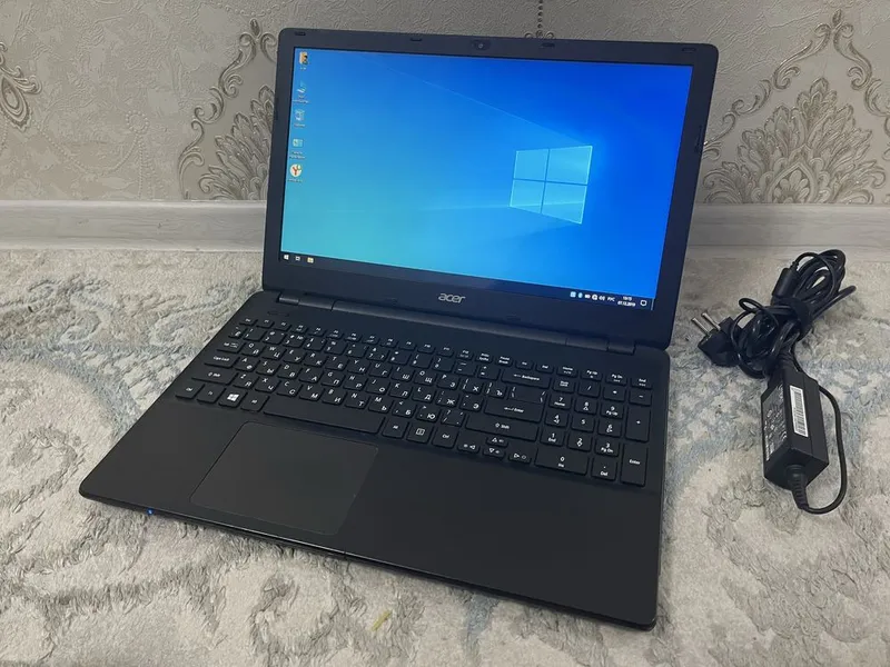 Продам ноутбук Acer Aspire E5-571 Core i3