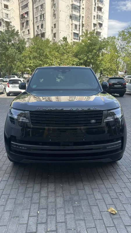 Range Rover Autobiografy 2026 год long 2 Range Rover Autobiografy 2026 год long 2