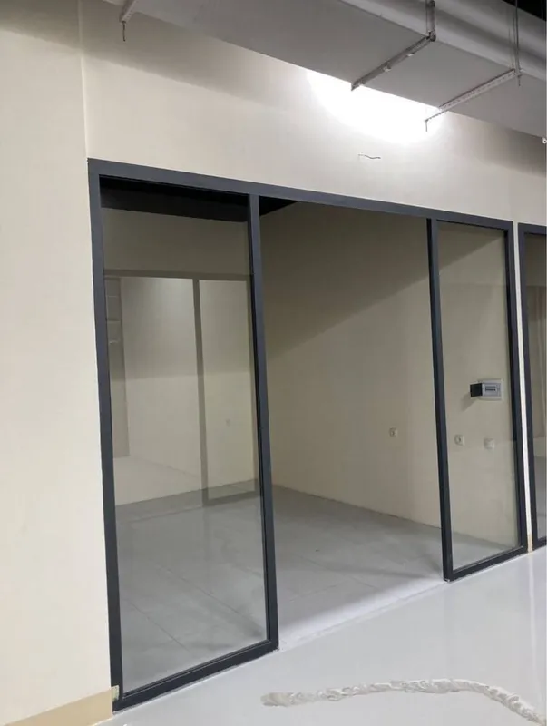 18kv ofis dokon kvadrat ibn Sino markazida arenda ijara 2 18kv ofis dokon kvadrat ibn Sino markazida arenda ijara 2