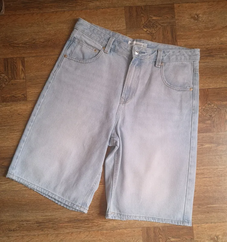 шорты Stradivarius. размер 48-50.