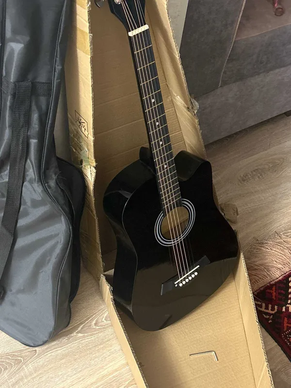 Kabat gitara akustik 1 Kabat gitara akustik 1