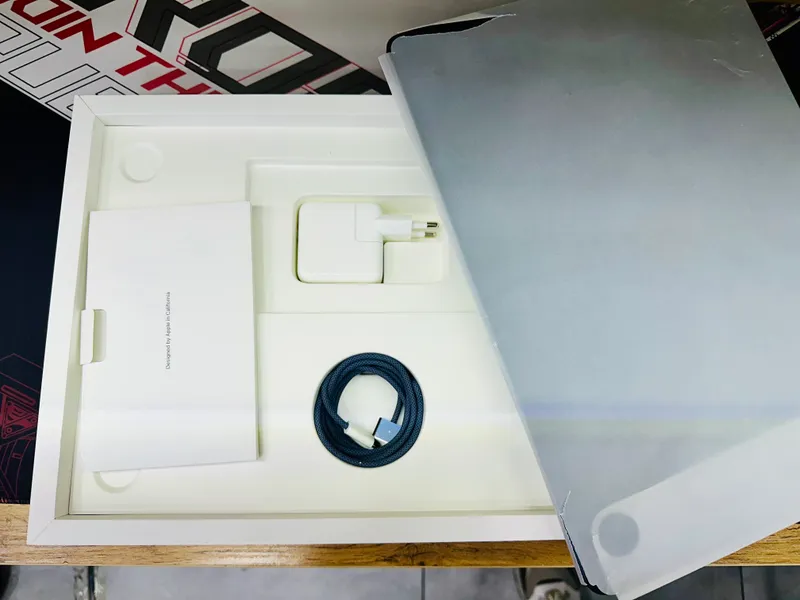 MacBook Air M2 Midnight 15 дюймов (MacBook-Apple) 2 MacBook Air M2 Midnight 15 дюймов (MacBook-Apple) 2