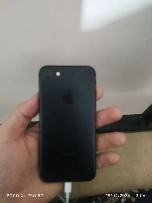 Telefon sotiladi 2