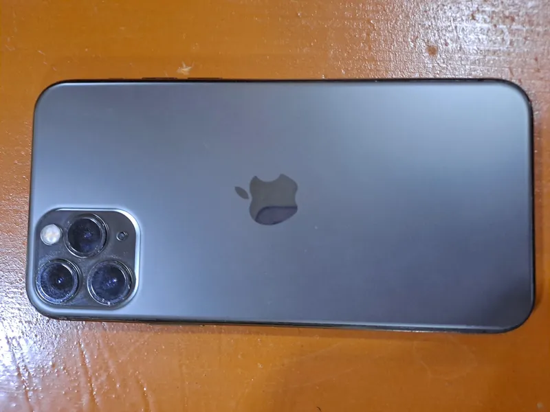 apple