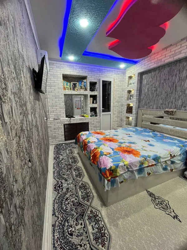 Срочно сотилади продаётся квартира 7