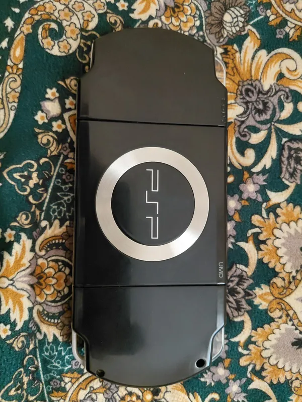 PSP o‘yin konsoli 4