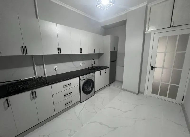 2-комн квартира, 50м², 5/9 этаж (вторичка), Шайхантахурский район, Версаль 1