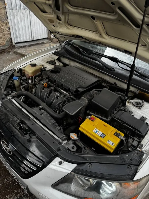 Hyundai sonata nf — фото 2
