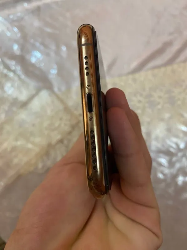 Iphone 11 pro max 280$ aybi ummuman yoq tel ochilmagan — фото 4