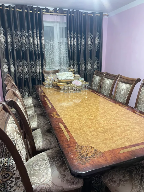 Продаются стол и стулья, цена 7 500 000 3