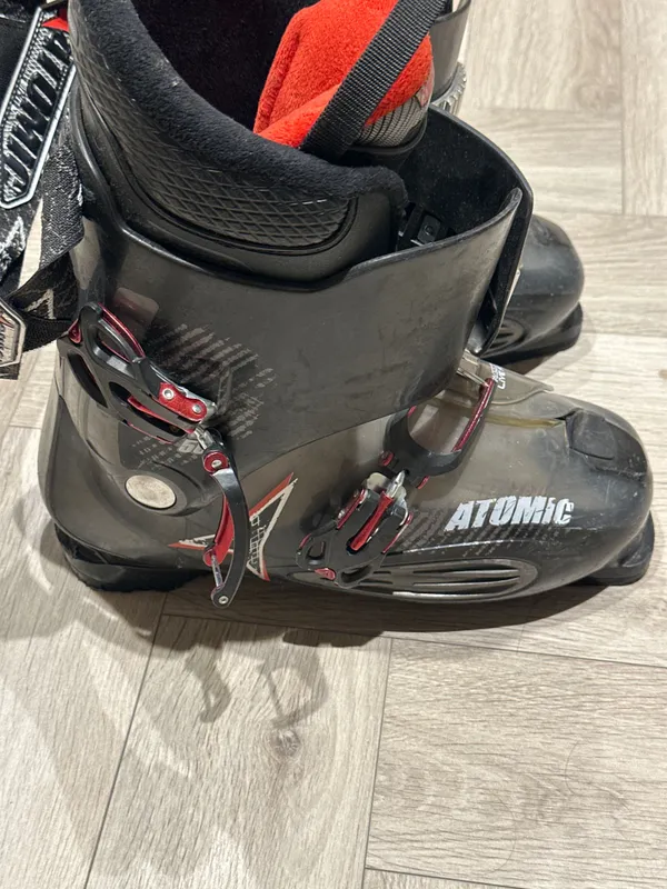 Продаются лыжные ботинки б/у ATOMIC LIVEFIT 50 — фото 2