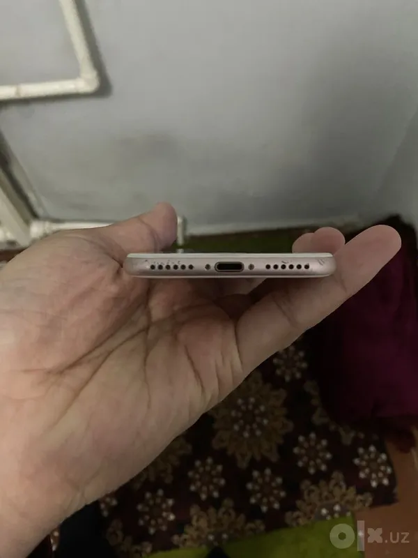 iPhone 7 PINK 128GB 4 iPhone 7 PINK 128GB 4